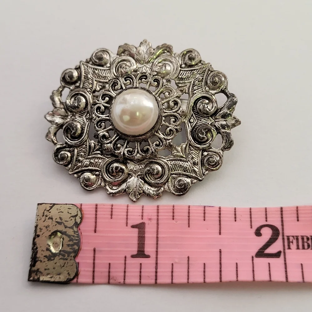 Vintage pin